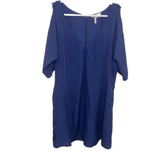 🌸BCBGeneration Shift Pocket Dress